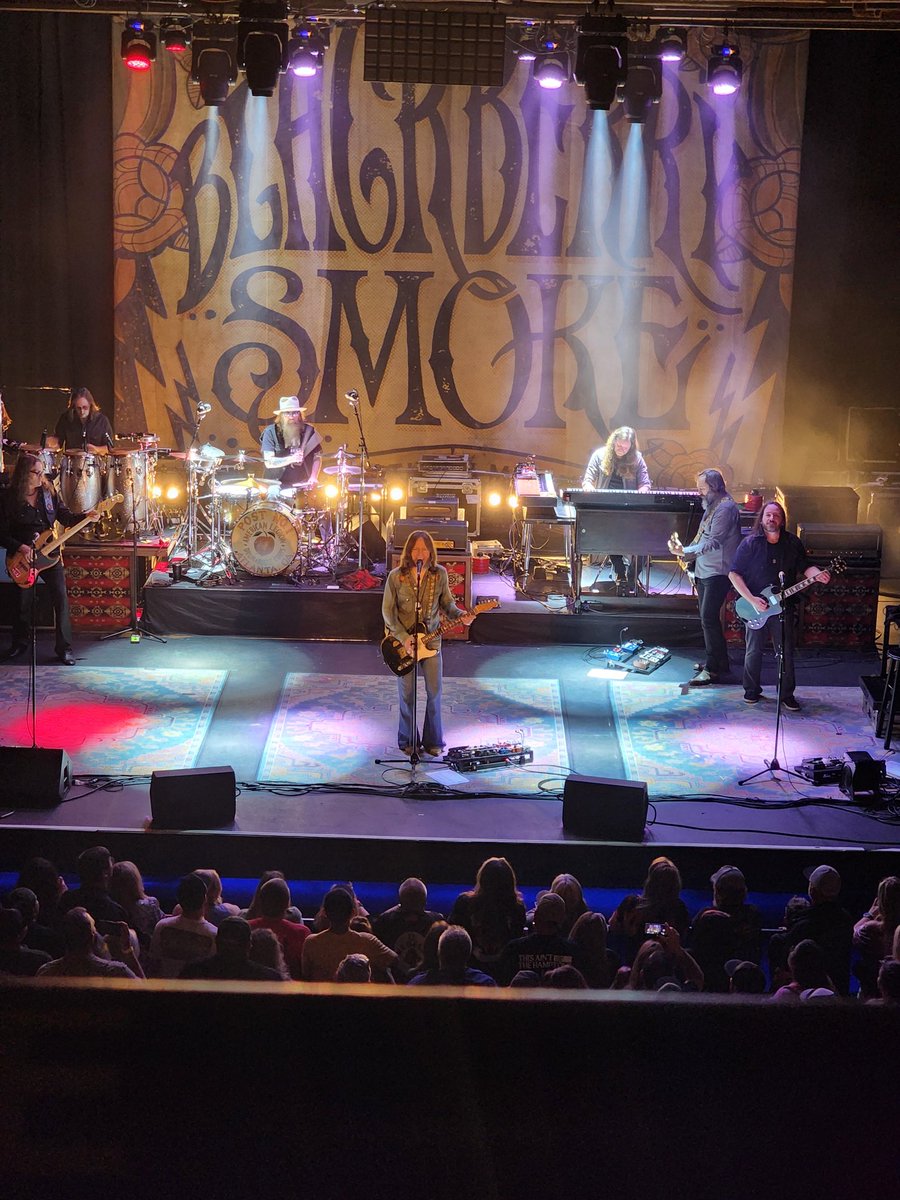 DwyattPschier's tweet photo. @blackberrysmoke Incredible show last night!  #ArkansaslovesBBS https://t.co/04w5WnBU90