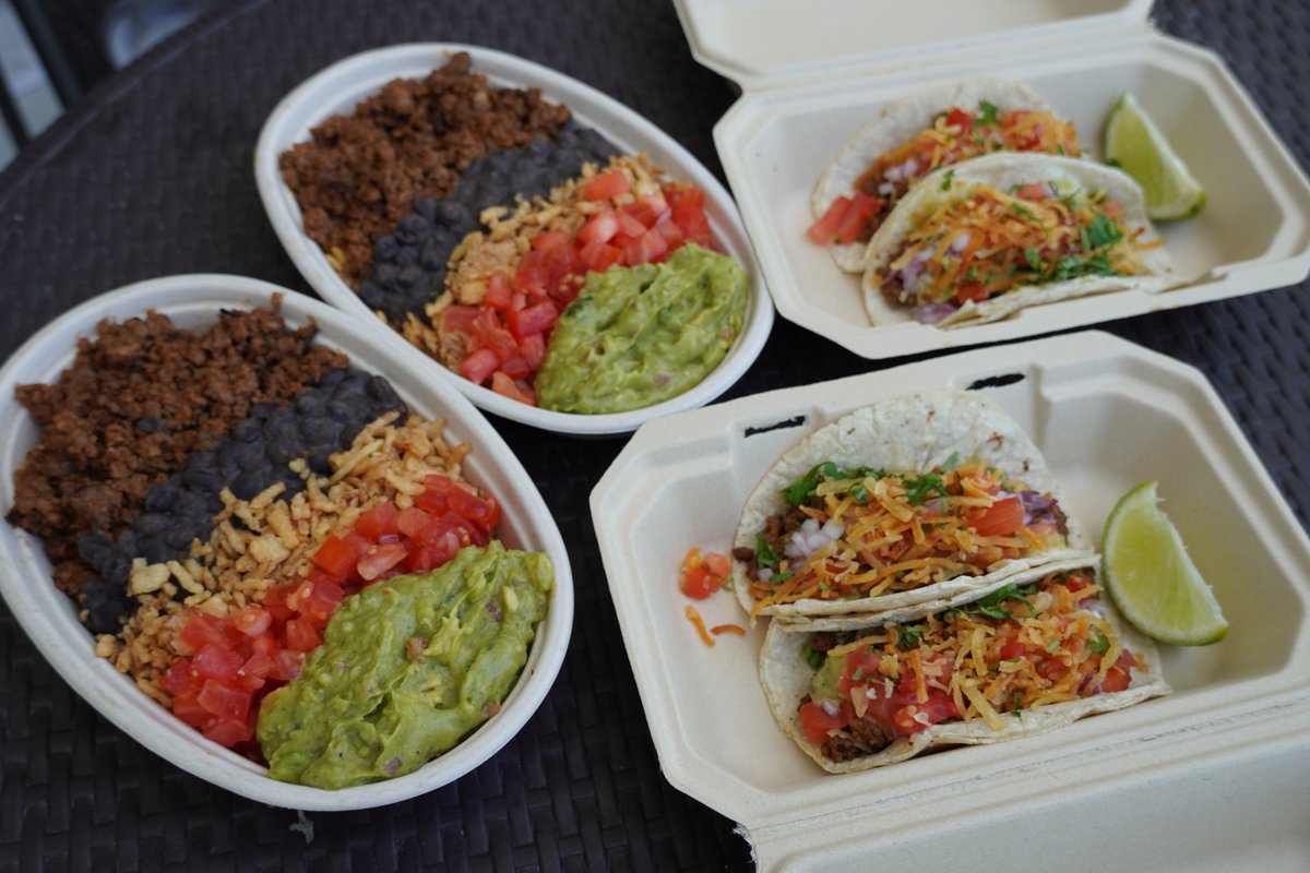 <a href="/r_atcheson/">Rachel Atcheson</a> Happy birthday, Rachel!! Love this idea! From me in Miami today, the <a href="/Consciouslyveg/">Dominique Ebra</a> Bowl + <a href="/ImpossibleFoods/">Impossible Foods</a> Chorizo tacos at <a href="/bodegataqueria/">Bodega Taqueria y Tequila</a>, which are part of their #EarthMonth menu! 💚🌱
