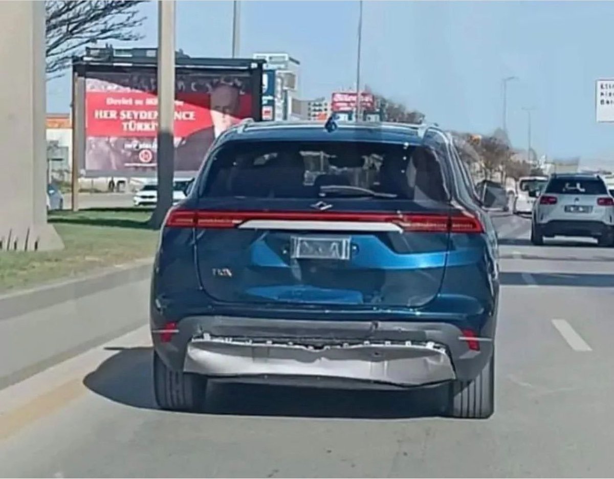 pusholder's tweet photo. TOGG'un ilk trafik kazası Ankara'nın Sincan ilçesinde meydana geldi. https://t.co/CB54h3NCZh