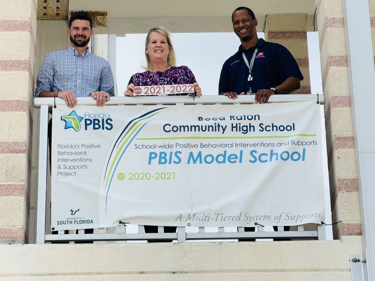 We earned a bronze status for the PBIS Model School 👏🏻🐾#gobobcats Thank you to our teachers, counselors, & admin for helping support our students @pbcsd @SommerPBCSD @SLLpbc @SafeSchools_PBC @licatap