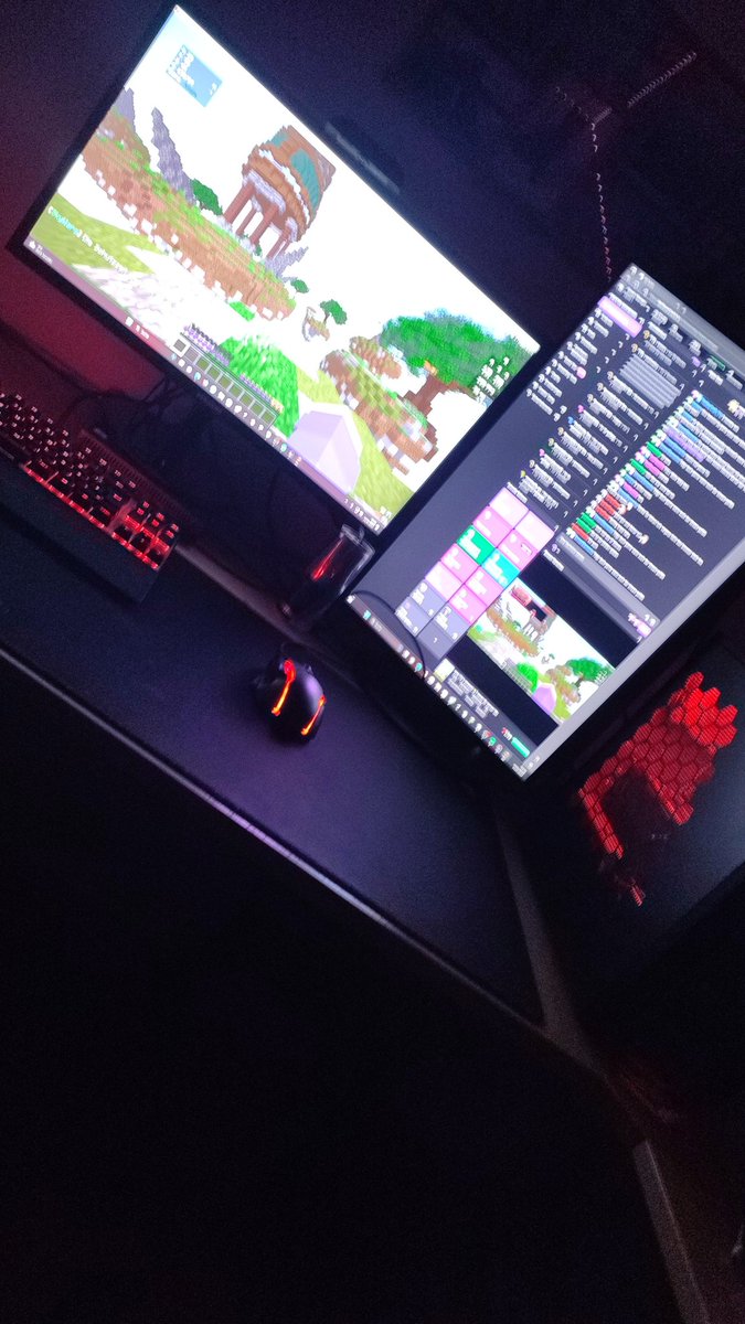 NicoNonstop_'s tweet photo. Pov du machst 12 h Stream obwohl du am nächsten Tag um 6 morgens raus musst https://t.co/QOIvAu8sez