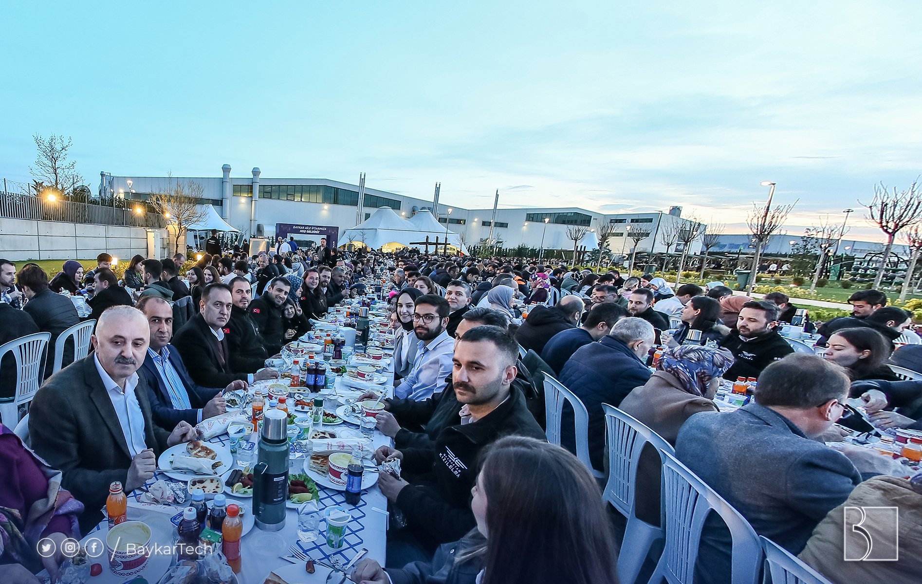 Байрактар телеграм. Байрактар телеграм. Байрактар телеграм. Байрактар телеграм. Беспилотник камикадзе.