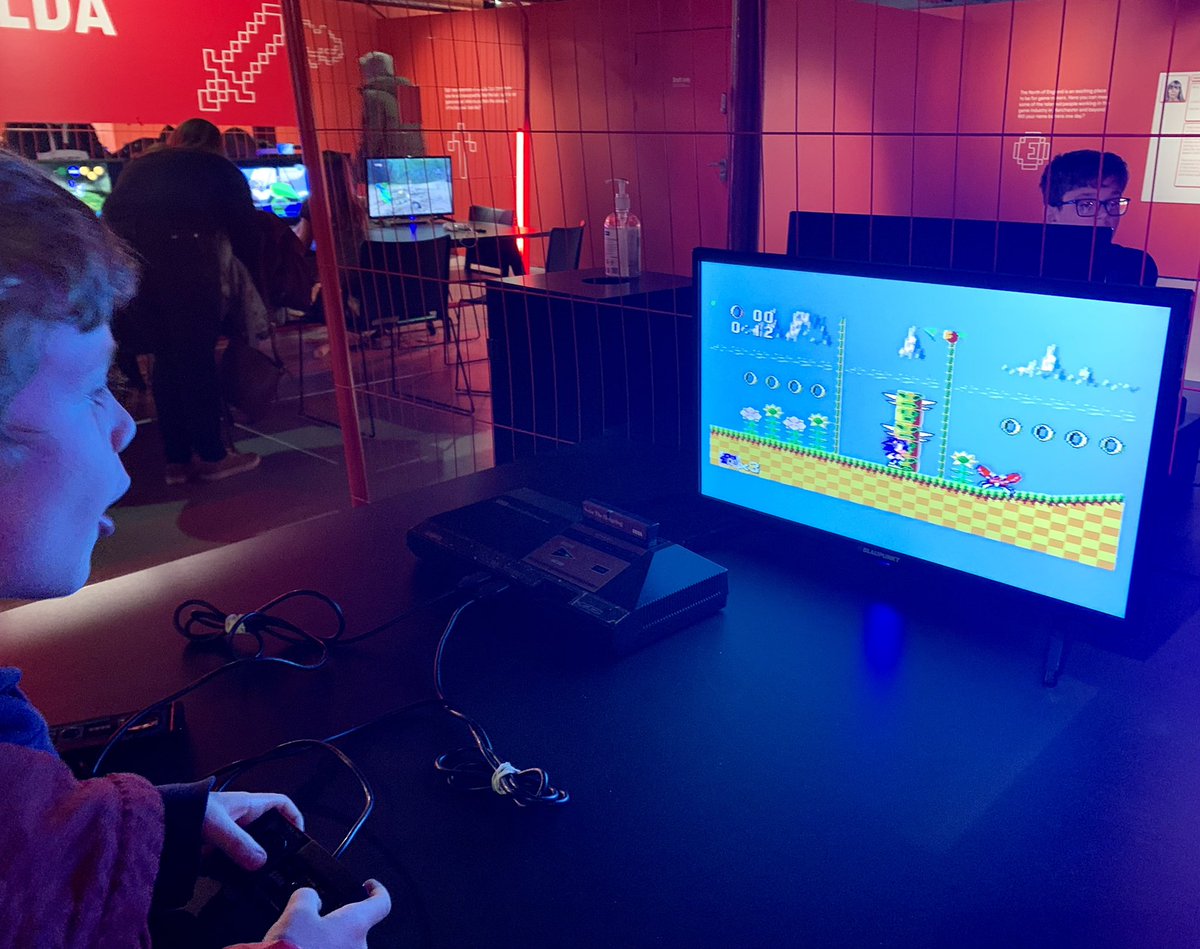 lynne_1978's tweet photo. Lovely day out with my Godsons at @sim_manchester and we all really enjoyed #PowerUp! 👾🕹🎮 #computers #gaming #binarynumbers https://t.co/7oF7L4PUfe