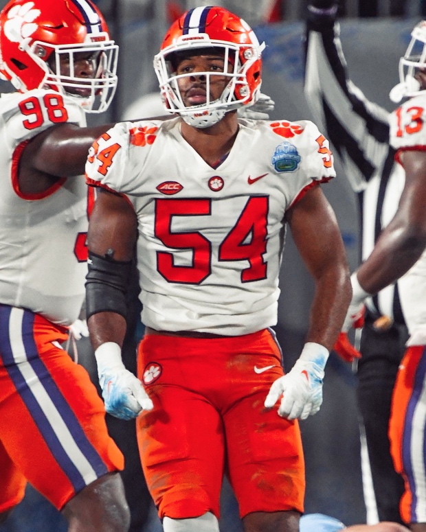 PFF_College's tweet image. Who is the best returning defender in the country next season?