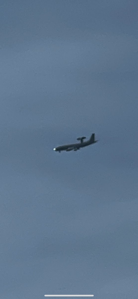 Jess__Vaccaro's tweet photo. I DID IT!!!!!! Omg!!!! Iβve been waiting LOL! Scout70 e3b-sentry has made its way back to Niagara Falls AFB #planewatching #military !!!! BIGGEST SMILE on my face right now https://t.co/z0rfoZSB8v