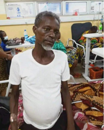 Former Super Eagles midfielder, Emmanuel Ebiede has passed on in Port Harcourt today,  after suffering from Hepatomegaly (enlargement of the liver)
