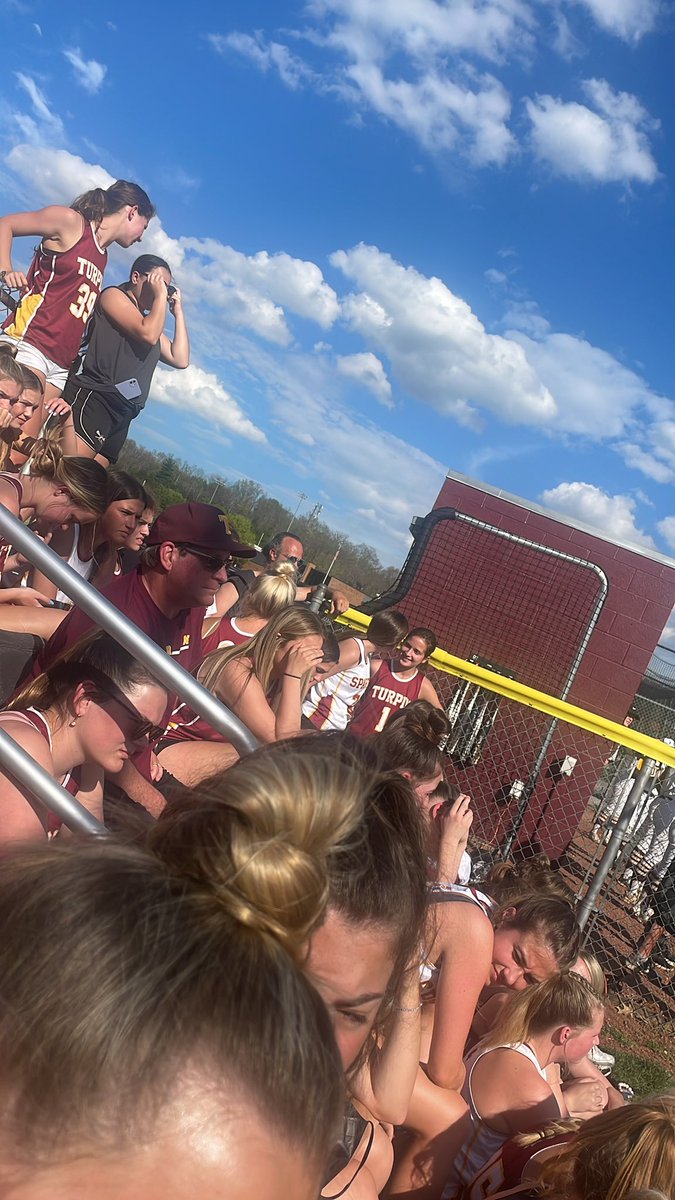 gpottebaum's tweet photo. Girls lacrosse here supporting!!! Let’s Go!! https://t.co/F4TsT4EUDU