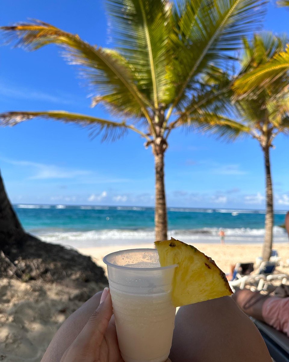 PaolinMars's tweet photo. Whale Hello! 🐳☀️🏝️🌊🤟🏼😎 https://t.co/UNrOXfHrie