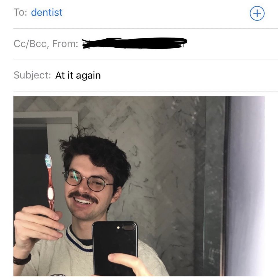 pjayevans's tweet photo. I email my dentist twice a day https://t.co/PsaYGdLWQM