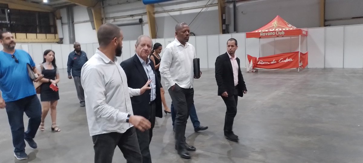 yudith_viera's tweet photo. @ALADI_SG Sergio Abreu Bonilla visitó Palacio de Convenciones y Recinto Ferial @PABEXPO, como parte de los preparativos para la celebracíon en La Habana, del 2 al 4 de octubre, de la @expoaladi Cuba 2023-Macrorrueda de Negocios Multisectorial, presencial, primera vez en Caribe. https://t.co/5PTwsv6Ntj