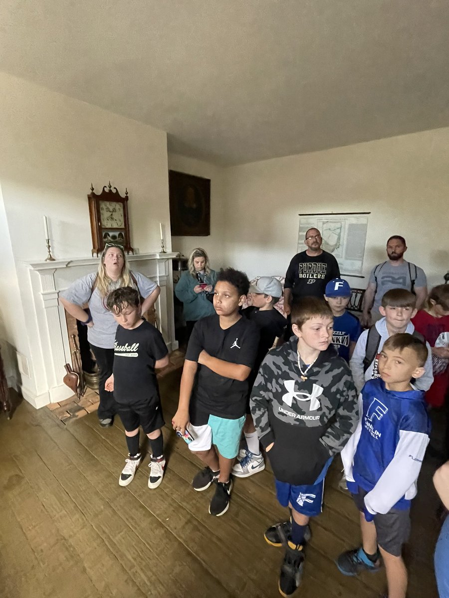 kbcrites's tweet image. Stop #3 Complete✔️
We spent our day in Corydon. We visited the Constitution Elm, first State Capital Building, first Governor’s Mansion, Zimmerman Art Glass, and Squire Boone Caverns. The McD’s for a quick lunch was a hit too! #RamblerAdventures #HeadedHome #MemoriesAtTheU @myfcs