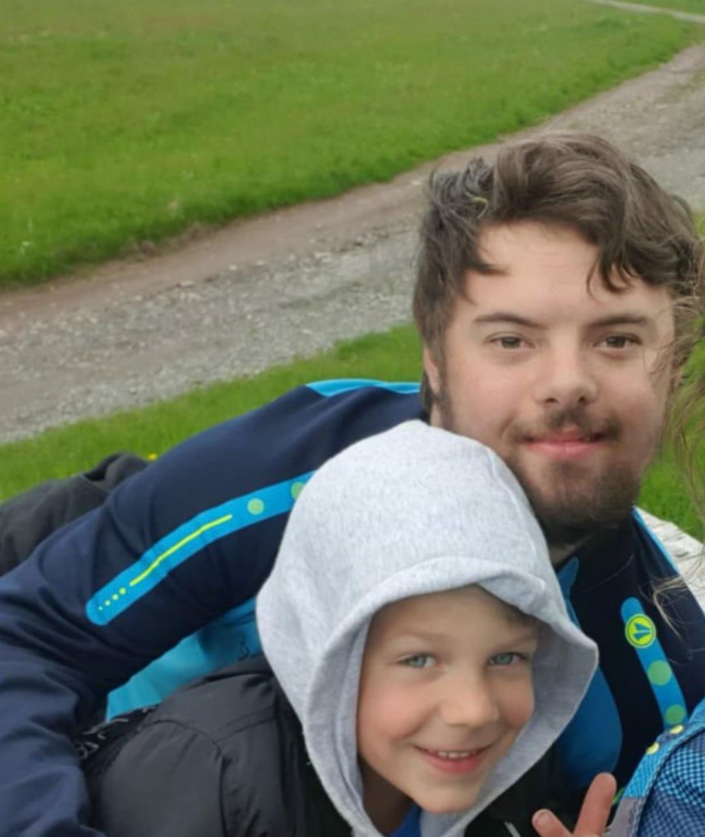 Někteří lidi jsou fakt hovada 🥺😔. Karma je zdarma… doufám 🙏
Jestli si někdo dělá takovou legraci z těchto lidí, tak je to ubožák 😡