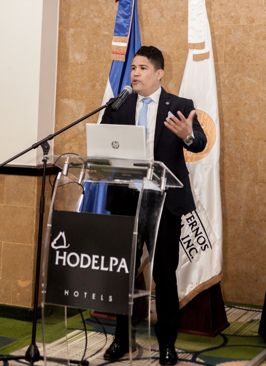 El superintentente de Bancos, Alejandro Fernández W. (<a href="/SBFernandezW/">Alejandro Fernández W.</a>), destacó la importancia de la auditoría interna en las instituciones y cómo aporta al logro de los objetivos estratégicos.