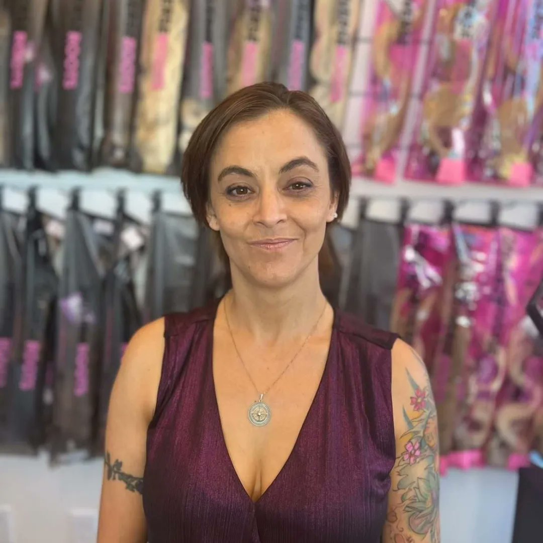 diversrootshair's tweet photo. #BFFR nobody has time to grow out a pixie cut 🙄 #beforeandafter #pixiecut #bundles #trending https://t.co/2KxF2kvYOr