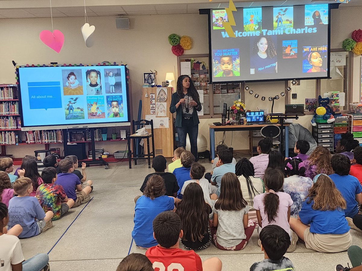 All the Books w/Mrs. Schneider📚🌻 tweet media