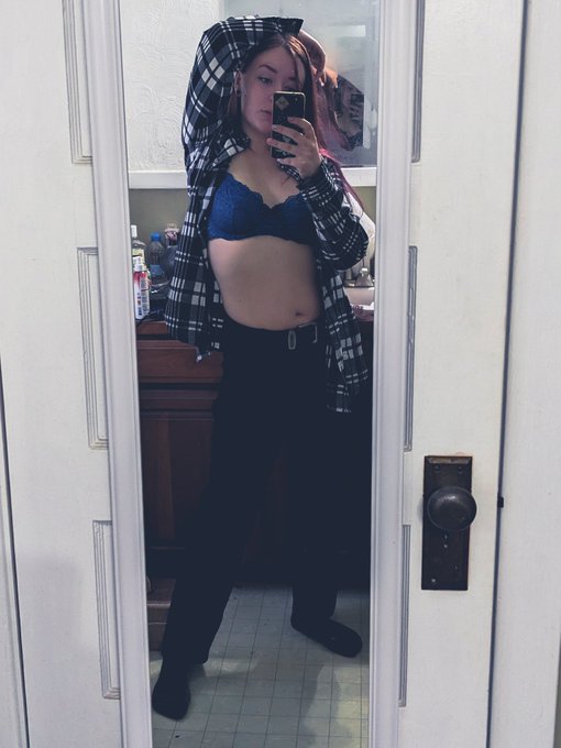 Work fit ❤️ https://t.co/IEr1tKPfM5