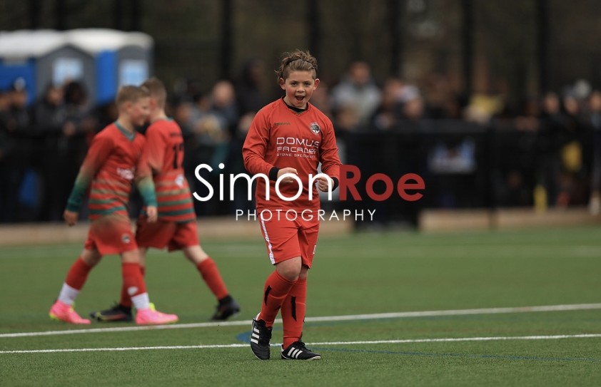 JustKirkTheRef's tweet photo. Daniel played for @South_ParkFC u11s today. Loved the tournament and walked away with a win.... #football #youthfootball #DR4 #defender https://t.co/1cGvA3IvJf