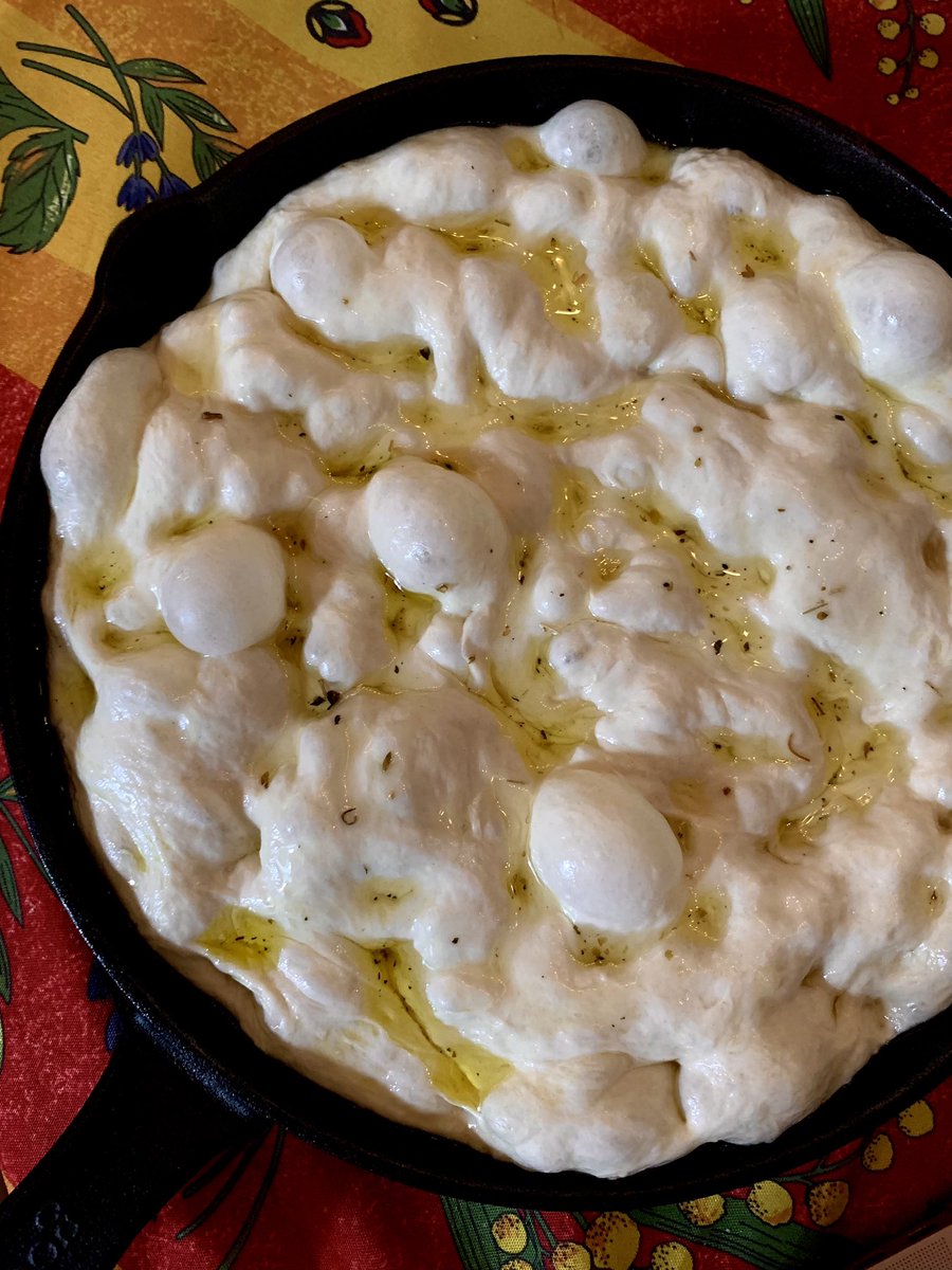 itssteddietime's tweet image. “Hey baby, nice dimples” 

—Me @ my focaccia #breadhumor