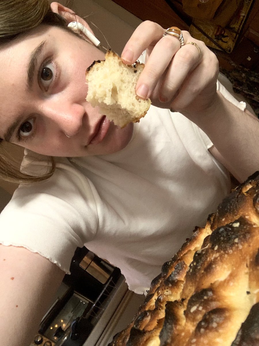 itssteddietime's tweet image. “Hey baby, nice dimples” 

—Me @ my focaccia #breadhumor