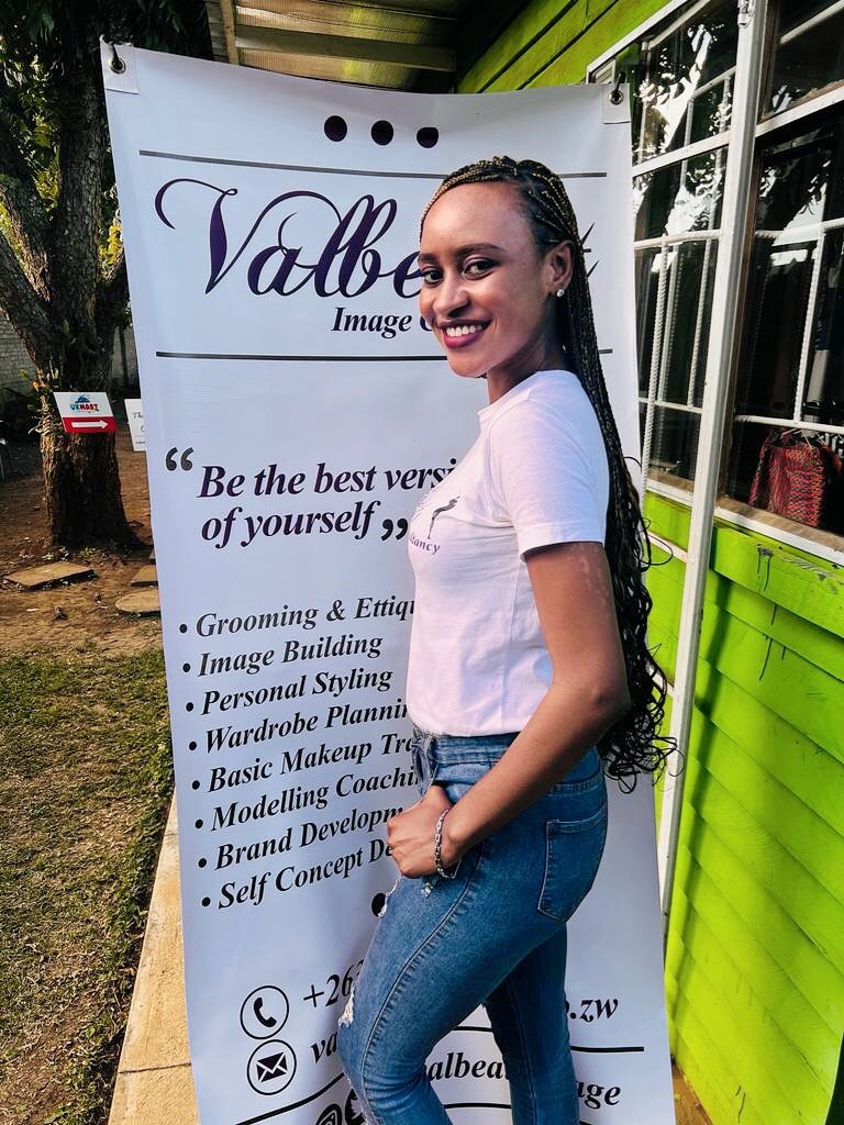 Valbeautimage tweet media