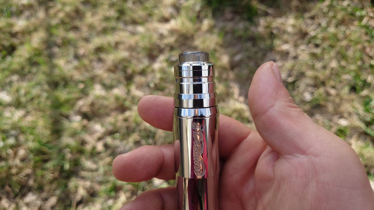 CebrjowHwScHCkj's tweet photo. 皆さんおはよっチェ😆👍今日も宜しくご安全に🙇💦#dreamermod + #AXIALrda + #WildTip810 😋💦 #VAPE #vape好きな人と繋がりたい #VAPE好きと繋がりたい #VAPE初心者 #timesvape #UnicornVapesInc #massmods https://t.co/CLkU5HwKeJ