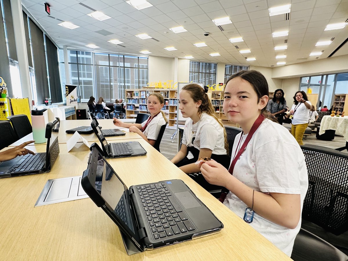 Partnership Middle School tweet media