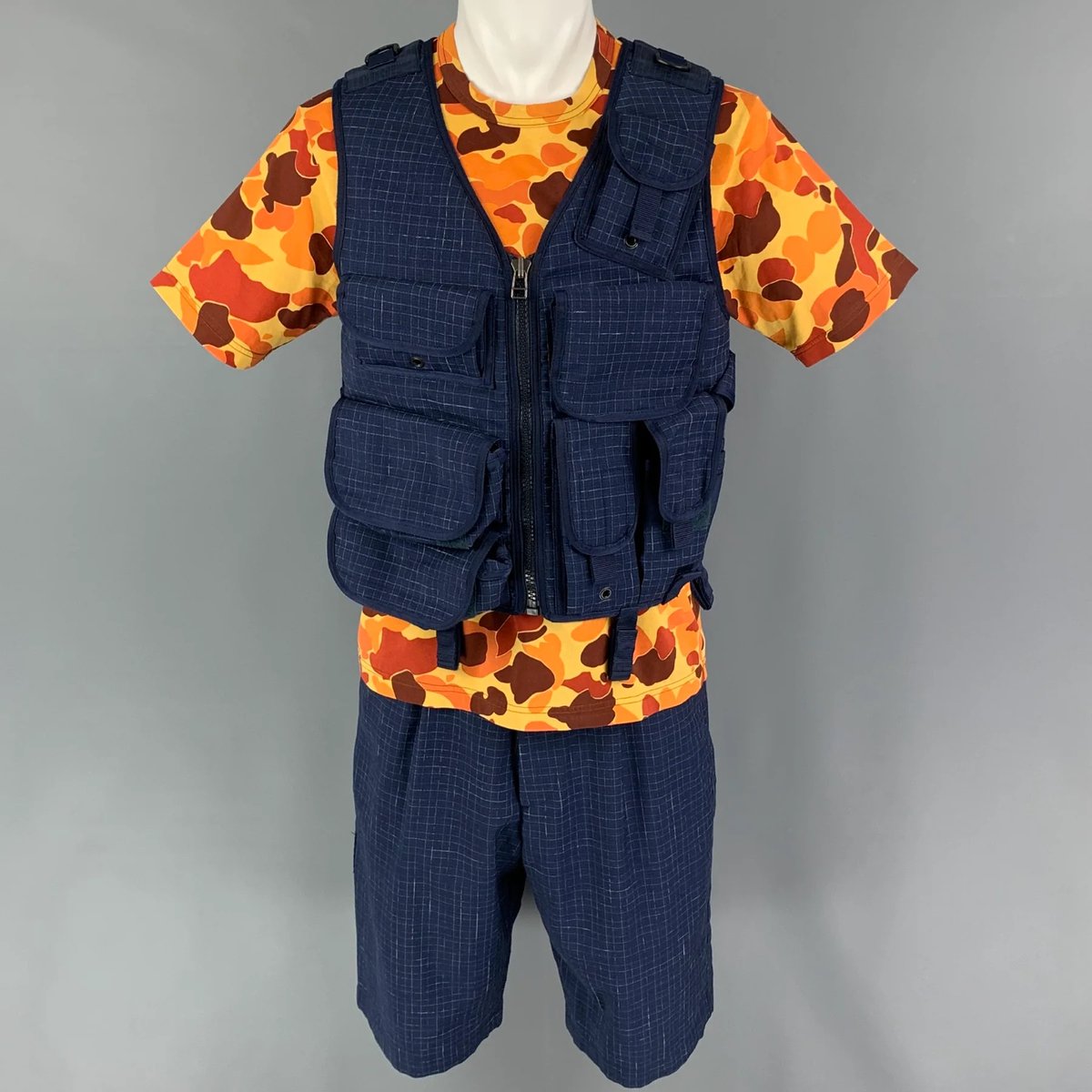 New Arrivals are in -- including this Junya Watanabe 3 peice utility vest set! - mailchi.mp/suigeneriscons…