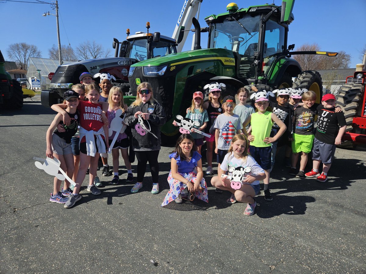 Always so much fun at Ag Day! 🌽🐄 #goodhueschool