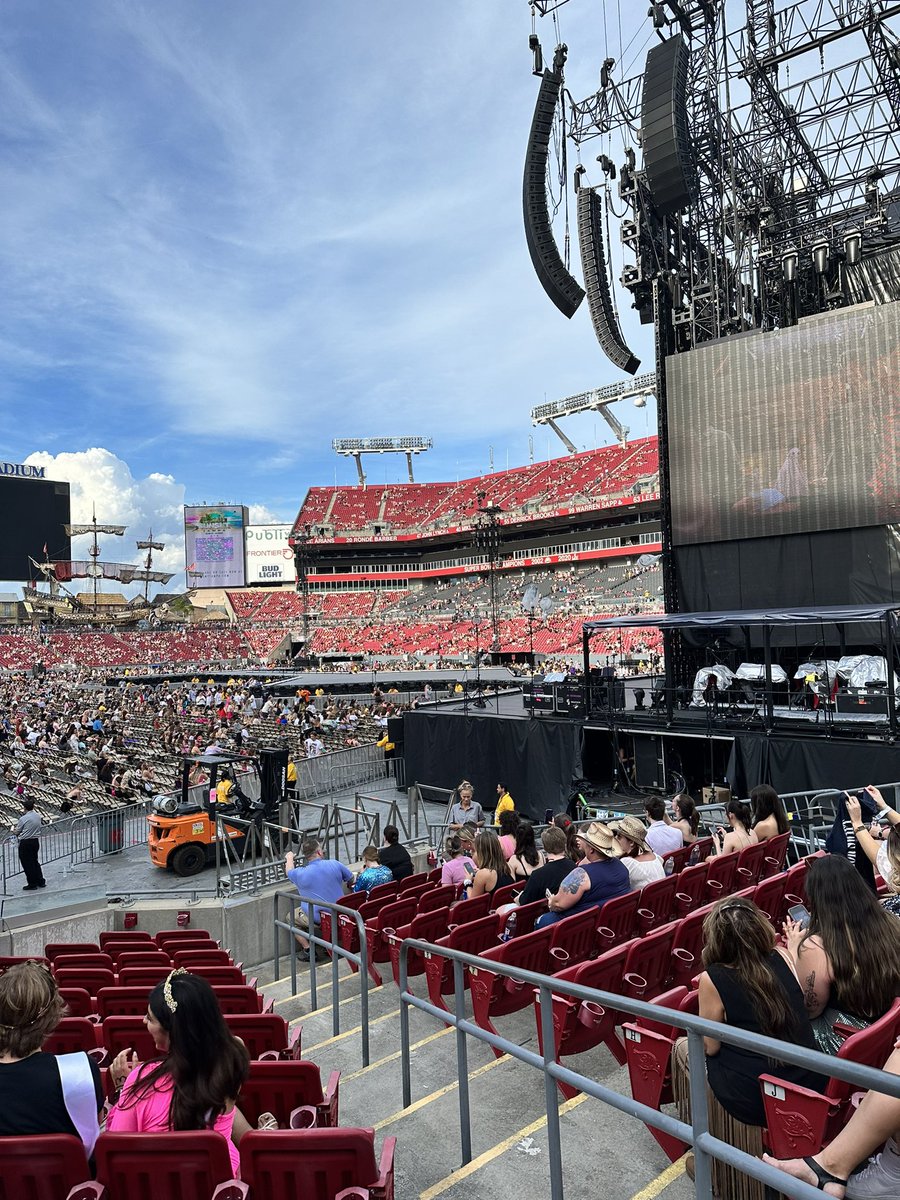 sooooo what the fuck is going on