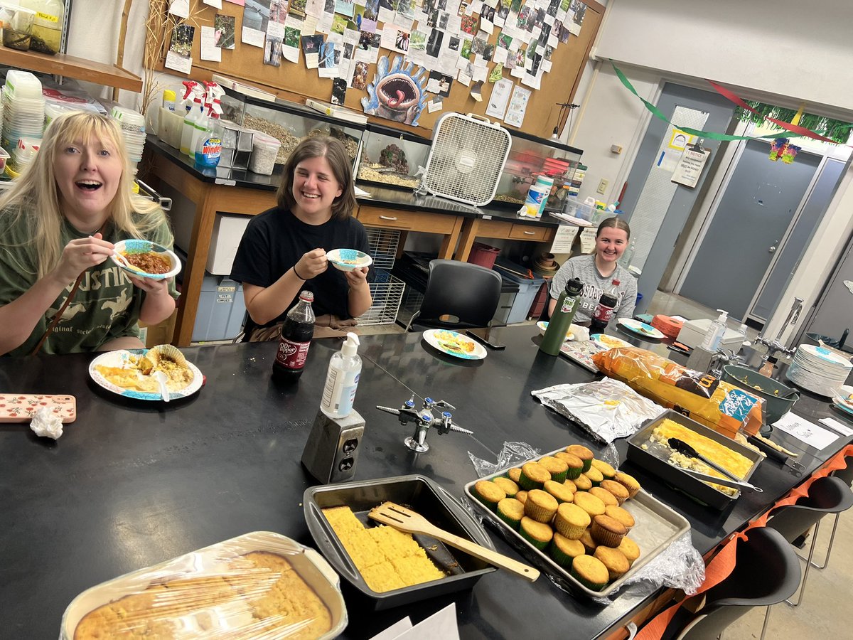 MSUtriBeta's tweet photo. Congratulations to Dr. Goerndt for winning best chili and to Maeven Weber for winning best side! Dr. Goerdnt made a super spicy and tasty Beef Fire Chili (with ghost peppers!) and Carne Asada. Maeven made a delicious corn casserole!

Thank you to all of our supporters! https://t.co/qd01ToEMvi