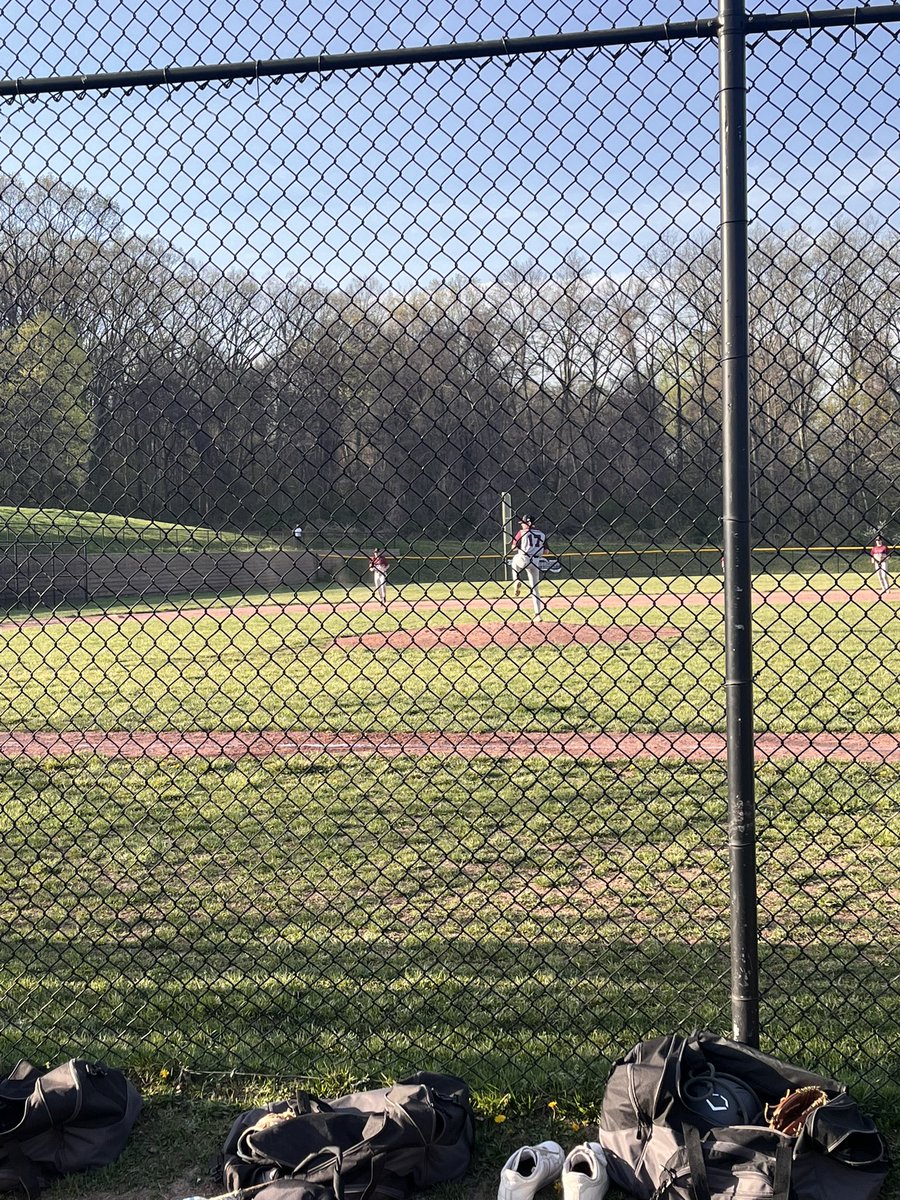 MrHerrera_AD's tweet photo. Clean inning by Chase Kaplan to send Ossining into the top of the fourth down 7-0 to Arlington ⚾️ #OPride @OVBaseball2022 https://t.co/Pon80mmnfI