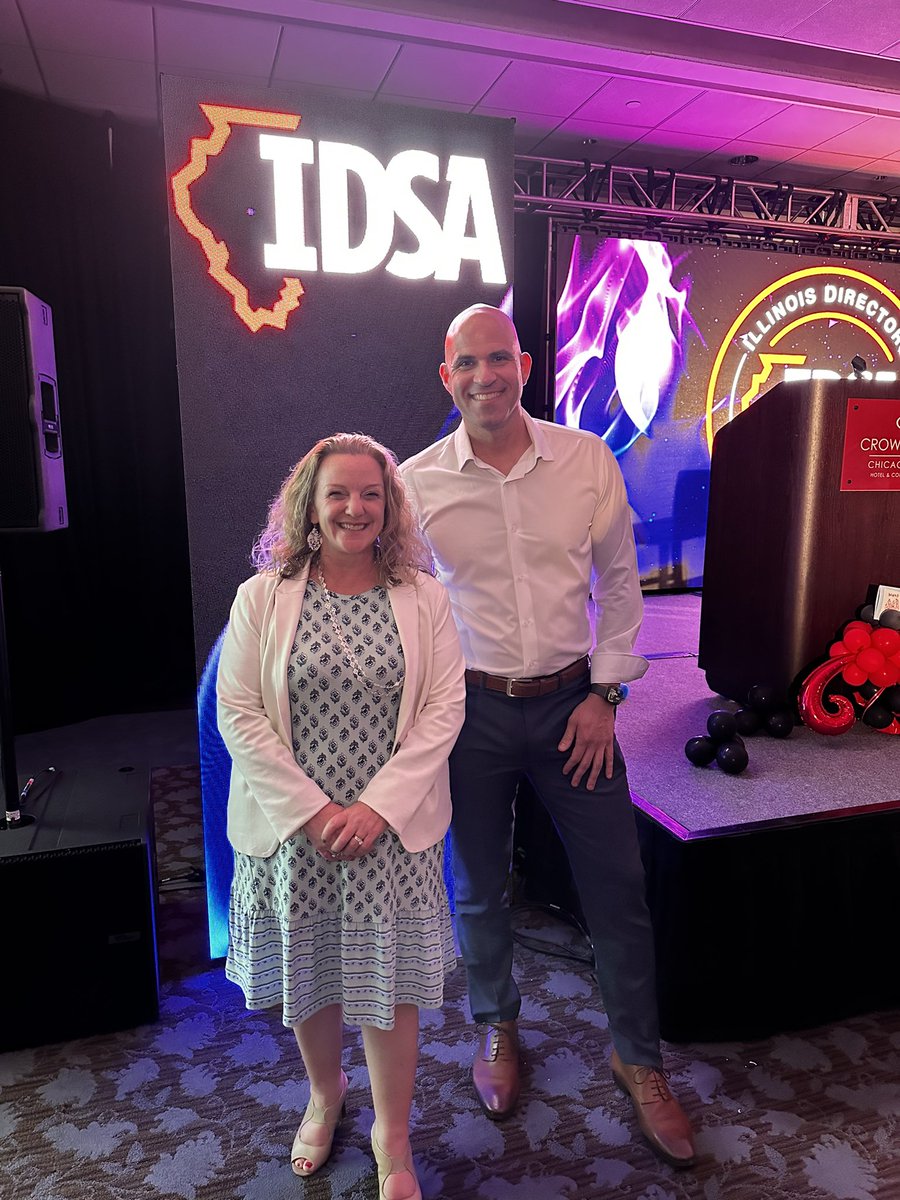 DGSActivities's tweet photo. What an awesome & inspiring @IDSA_activities conference! A special thank you to @Dwight_Carter for sharing your message of how to Be Great! The conference was incredible & just what we needed to uplift our spirits & energize ourselves to finish the year strong! #idsaActivities https://t.co/1usMGyQG7l