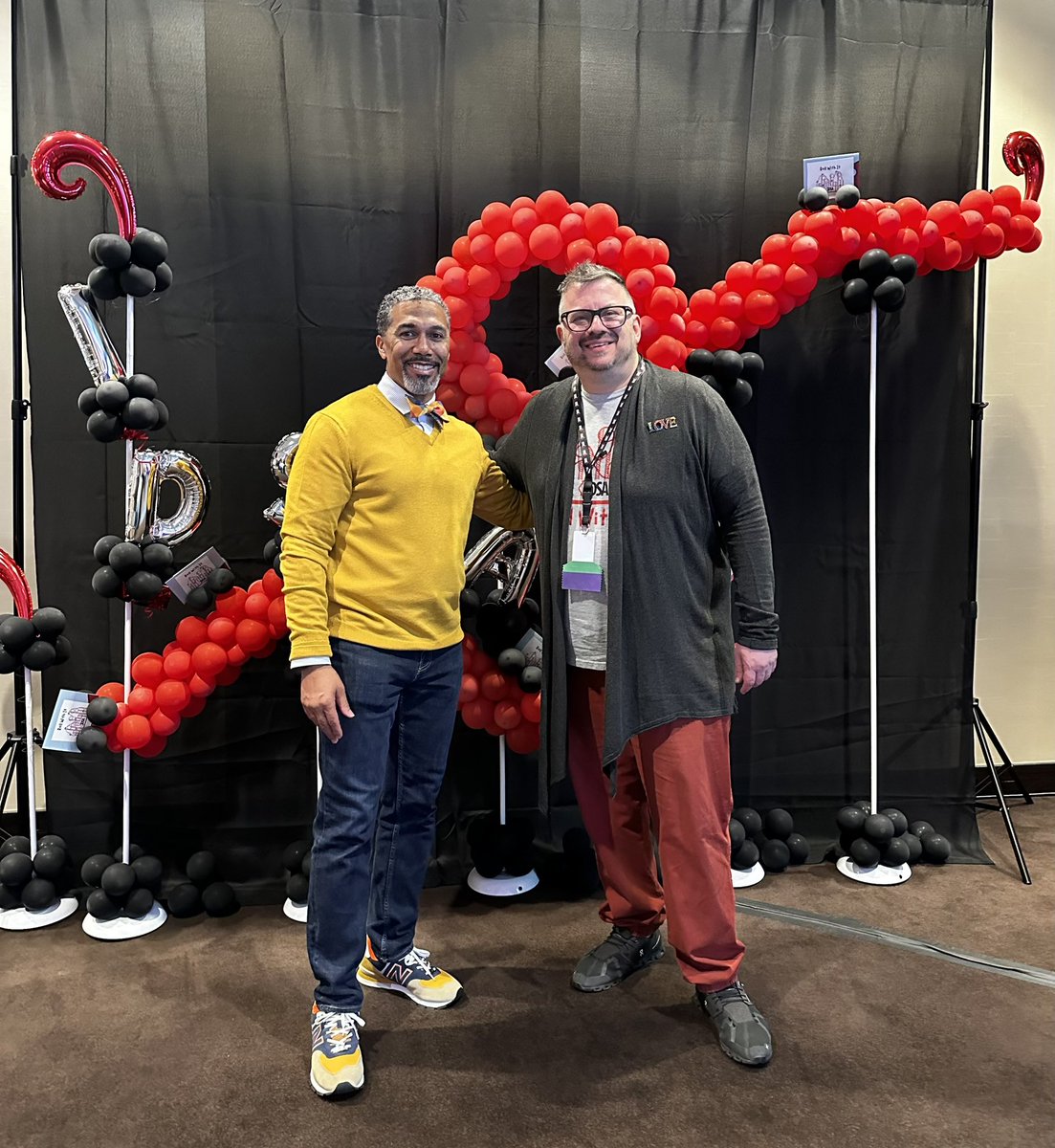DGSActivities's tweet photo. What an awesome & inspiring @IDSA_activities conference! A special thank you to @Dwight_Carter for sharing your message of how to Be Great! The conference was incredible & just what we needed to uplift our spirits & energize ourselves to finish the year strong! #idsaActivities https://t.co/1usMGyQG7l