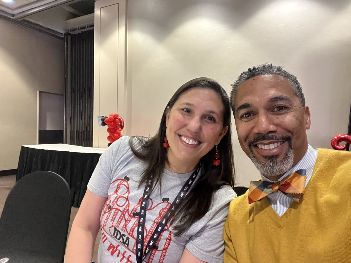 DGSActivities's tweet photo. What an awesome & inspiring @IDSA_activities conference! A special thank you to @Dwight_Carter for sharing your message of how to Be Great! The conference was incredible & just what we needed to uplift our spirits & energize ourselves to finish the year strong! #idsaActivities https://t.co/1usMGyQG7l