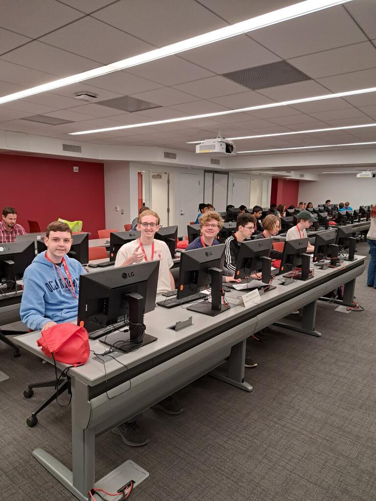 Congratulations to our Cyber Patriots team who took 1st place at the ISU CIHSCDC competition in Bloomington!