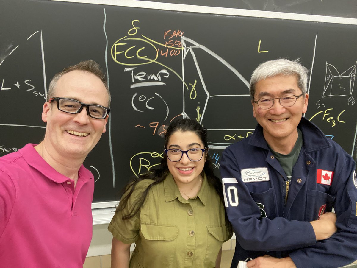 I’m not as proficient with social media as <a href="/UofTEngDean/">Chris Yip</a>, but here’s a few fun selfies with some of the incredible first year <a href="/uoftengineering/">University of Toronto Engineering</a> engineering science students.