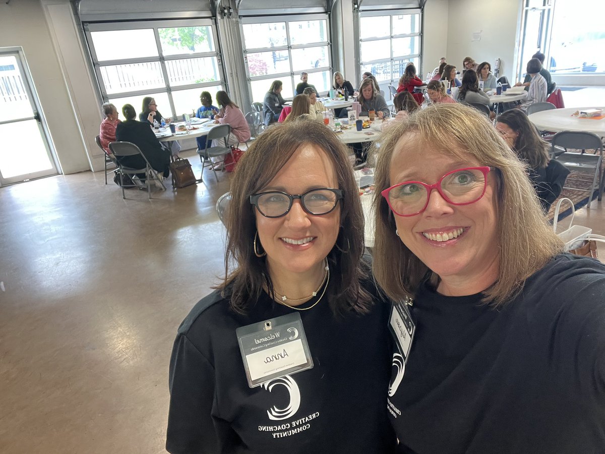 alysoncarp1's tweet photo. Today was our final session of the year of the Creative Coaching Community! These leaders are smart cookies and just plain FUN! #creativecoachingcommunity (1) https://t.co/VUKAtMEXaa
