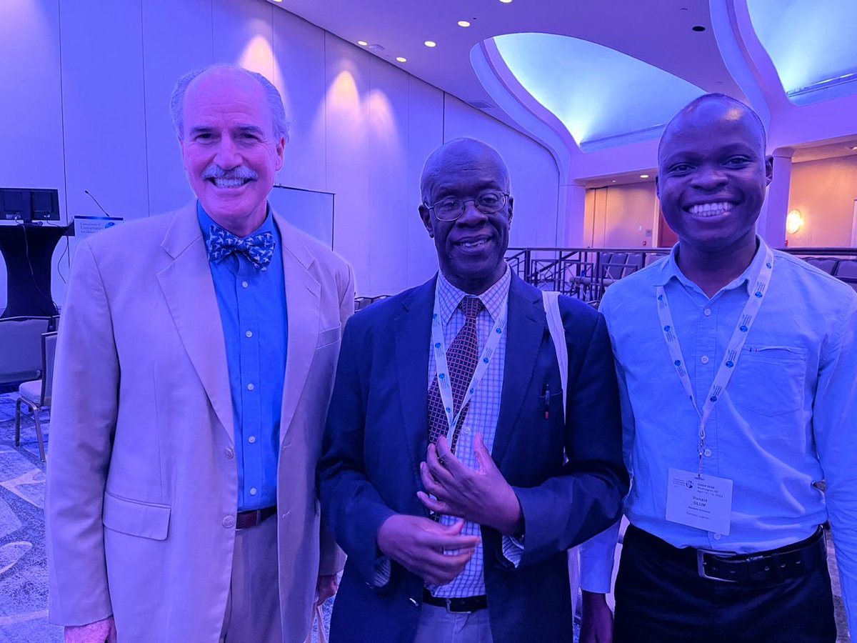 Interacted with Dr. @PeterKilmarx, Acting Director @Fogarty_NIH and Prof. Nelson Sewamkambo. Couldn't withstand the 😊
#CUGH2023
