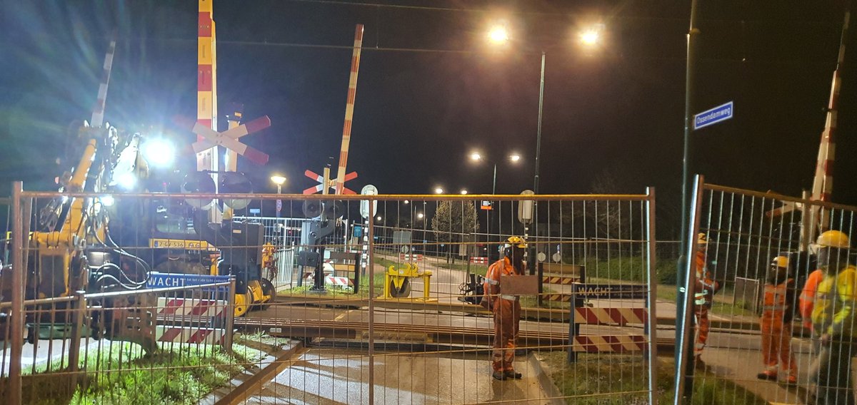 geoko86's tweet photo. .@ProRail where is the passenger detour??? The bus dropped us off in front of blocked rail passage in the middel of the light. Awesome customer service https://t.co/KhCiyrM2Ud