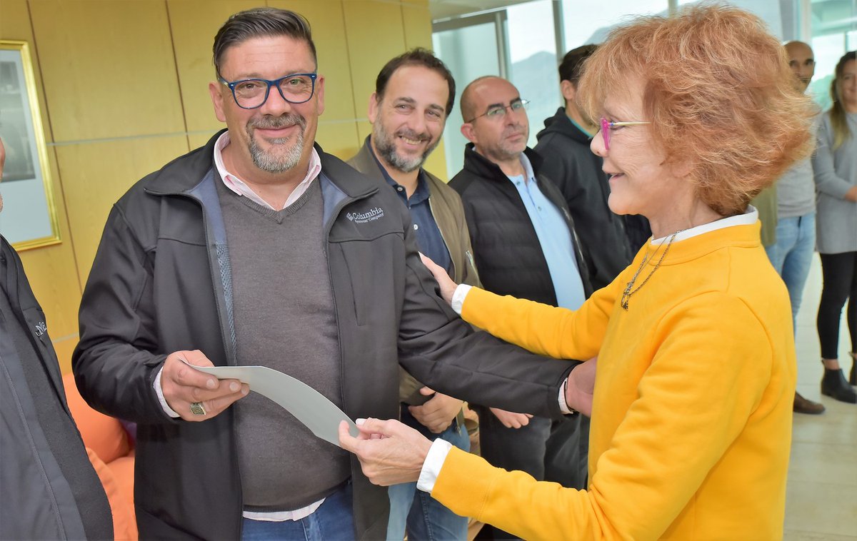 ULPSanLuis's tweet photo. Se certificaron Normas ISO en todos los parques provinciales
Encontrá la nota y el vídeo : https://t.co/YLDKtOBVgW
#Calidad #normasdecalidad #ISO9001 https://t.co/pZAmAKa8bt