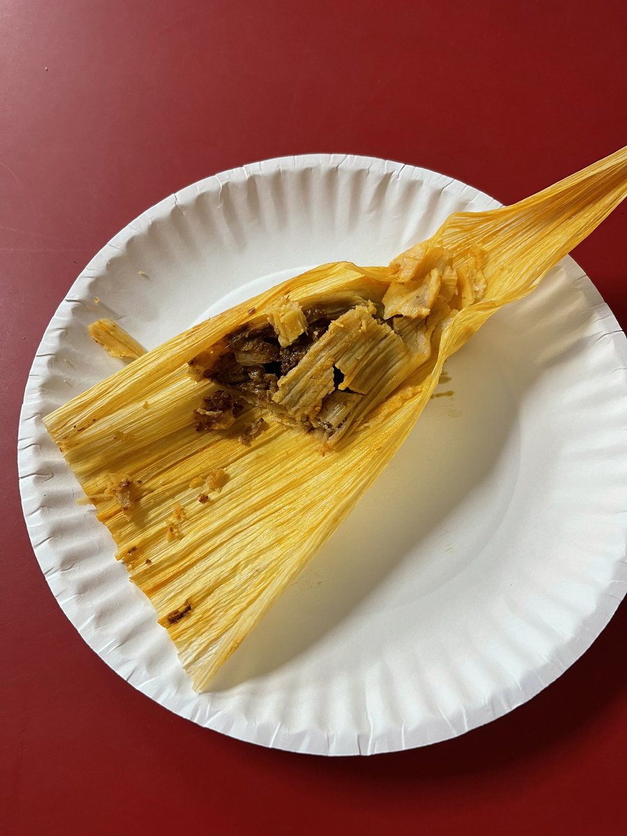 MissCoffman1's tweet photo. My class earned their 2nd teamwork bingo party of the year: tamales party! One of my student’s mom made our ENTIRE class homemade tamales!! We are so thankful. They were delicious! (Clearly they also love their pictures taken 😉) #WPS #WPSProud #IrvingShines @IrvingElementa1 https://t.co/HzwUJos3HI