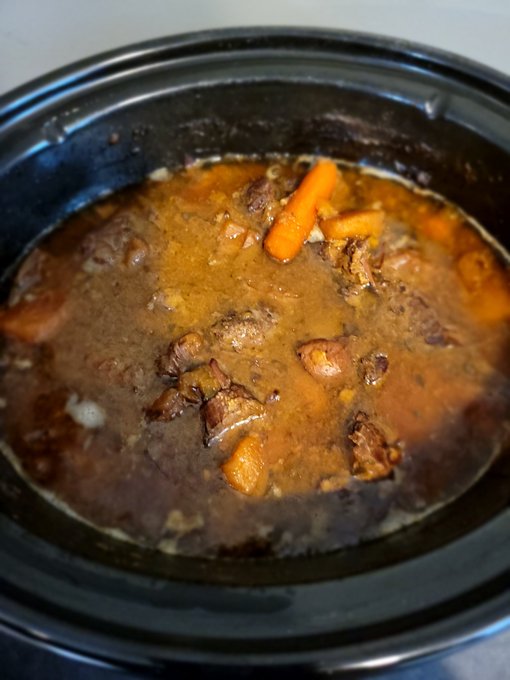 Made a stew an Italian bread... let's eat 🥄🍷 https://t.co/Mh57LKSil3