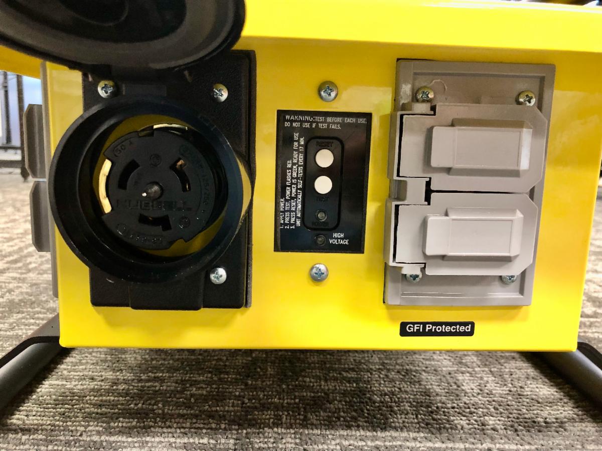 sycorp's tweet image. Power up and stay on the move with Temporary Power Box!
-NEMA 5-20 125V 20A 2P3W T-Slot Duplex Receptacles 
-GFCI protection 
-Roll cage 
-Powder-coated steel construction 
#powerbox #temporarypowerbox #southwirecanada #southwire #sycorp #sycorpenvironmental
