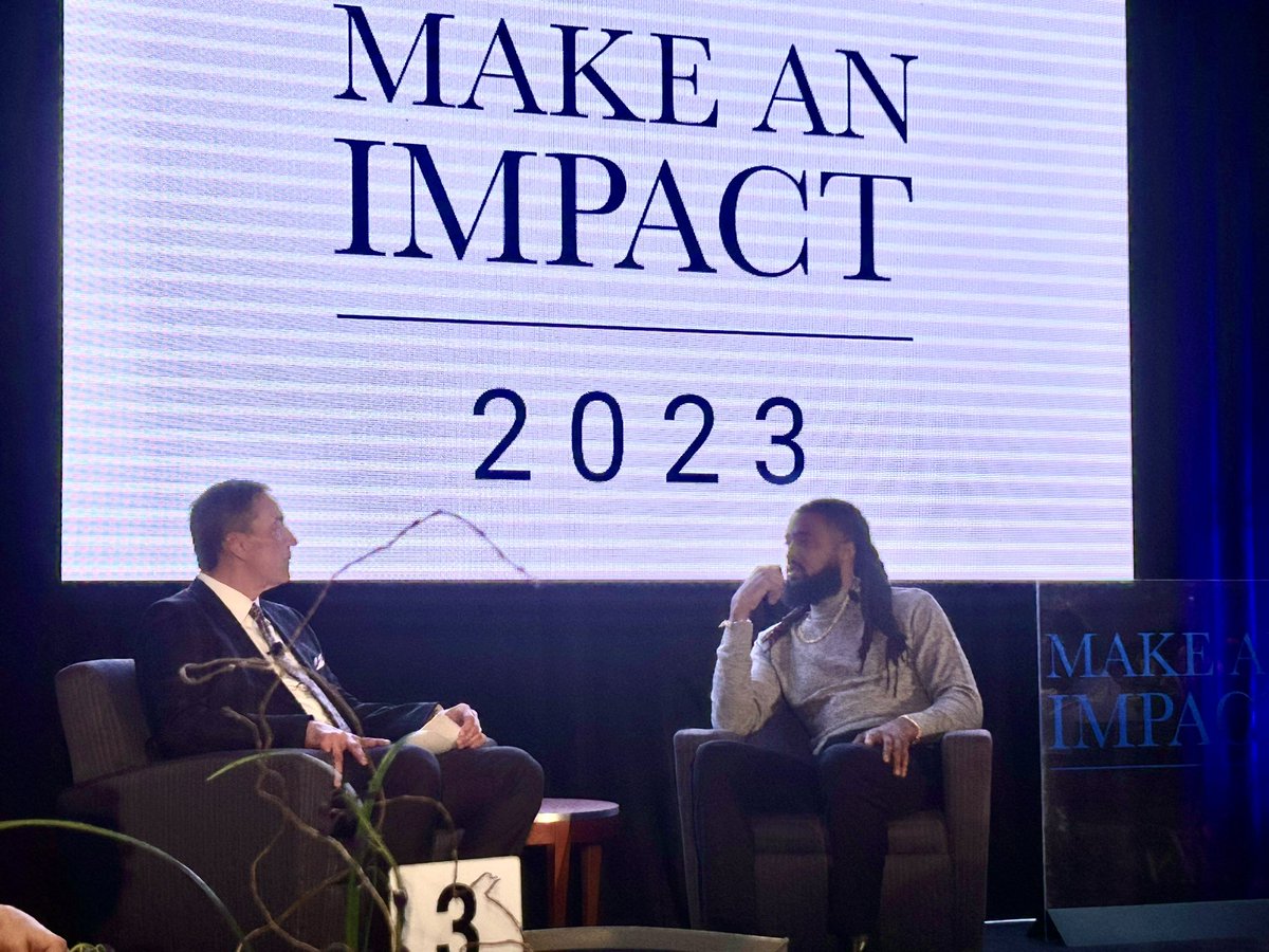 PSUImpactAward's tweet photo. More pics from the @PSUImpactAward Show last night. Congrats again to Bill Spoor &amp; @AaronMMaybin &amp; @RealMikeRob @francoharrishof —Thanks to host @Todd_Blackledge. Catch the Broadcast this weekend—check listings at https://t.co/VecQpB5w8Q https://t.co/AxnEJSoLld