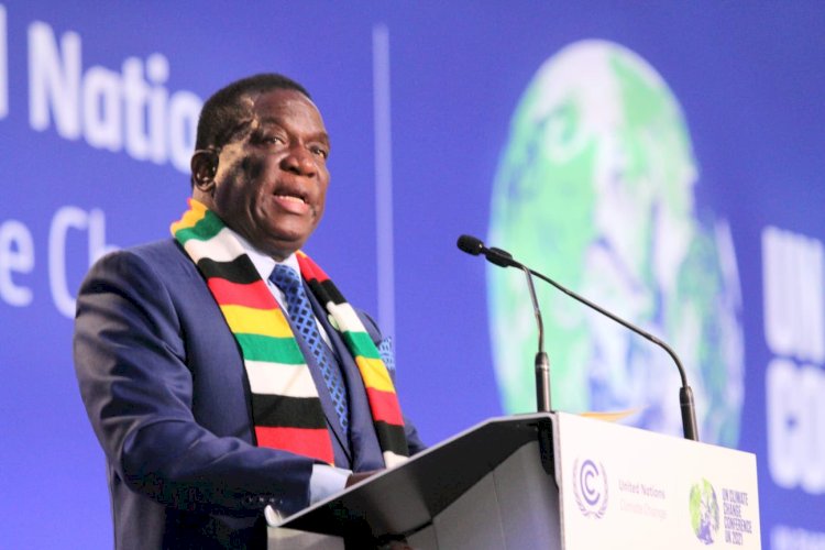BhudhiGhivhi's tweet photo. ➡️ Eish. Now the ENTIRE world knows without doubt, that our Govt is made up of low-lifes, hustlers and scumbags. 🤦🏾‍♂️
How embarrassing.😑 

WE deserve better. 🟡

#ZanuPfMustGo 🚮🚮🚮 
#AskFather 
#MrJones https://t.co/pdTq9H9aSe