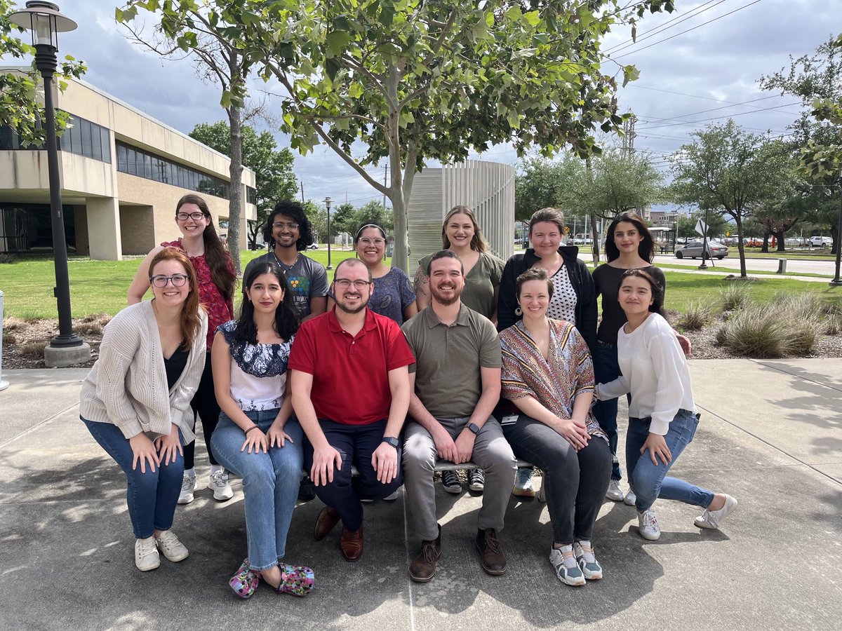 Alward lab 2023 photo!