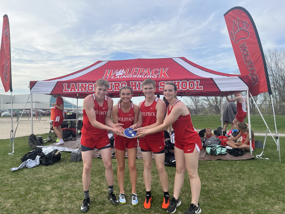CoachBorgman's tweet photo. Congrats to the 4x100 Thundering Herd Relay team. They took 1st at the Whitmore Lake Relays. #WolfpackTrack https://t.co/aptNjVl4Ls