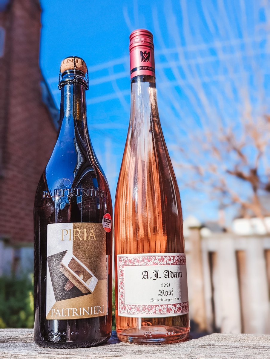 Fake Winter has arrived in Toronto with 25+ degree weather this past week. Ran out to grab some new rosé. Love these two producers.