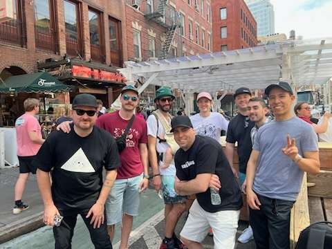 G’time hanging out w/ <a href="/Gfunkera86/">GFunk</a>, <a href="/0xPotamus/">Potamus</a>, <a href="/VGFreakXBL/">VGF</a> and the <a href="/pixelvault_/">Pixel Vault</a> holders who came out today.. BIG shout out to <a href="/realscottsalmon/">Scott Goodfriend</a> for the dope food tour around LES, Chinatown and Little Italy! 👊🏼✌🏼