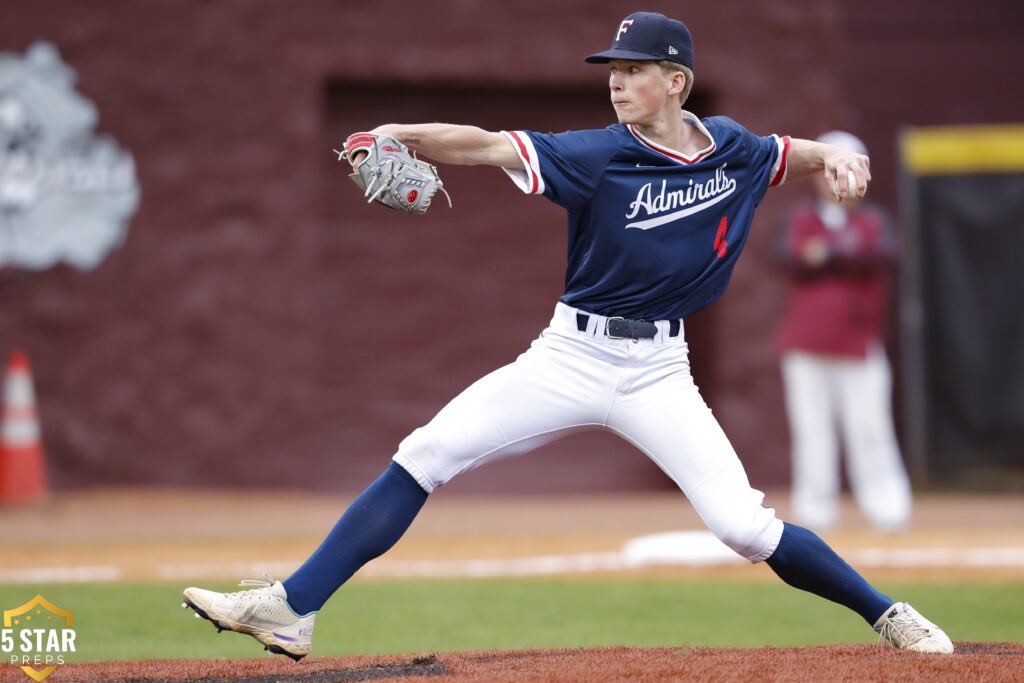 Another local player has pledge 🍊 

Farragut senior LHP Ashton Sulack announced his commitment to the Vols on Friday night. 

Here’s more about him and what he’ll bring to the pitching staff at Tennessee.

THE READ ⬇️ 5starpreps.com/articles/farra…